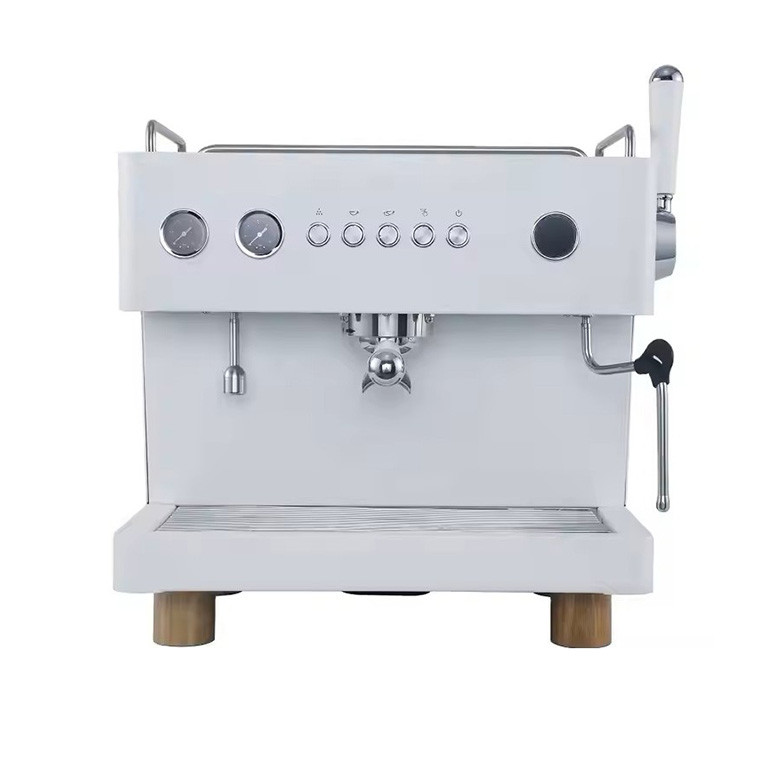 Кофемашина рожковая Gemilai CMR 3143A 1 высокая группа